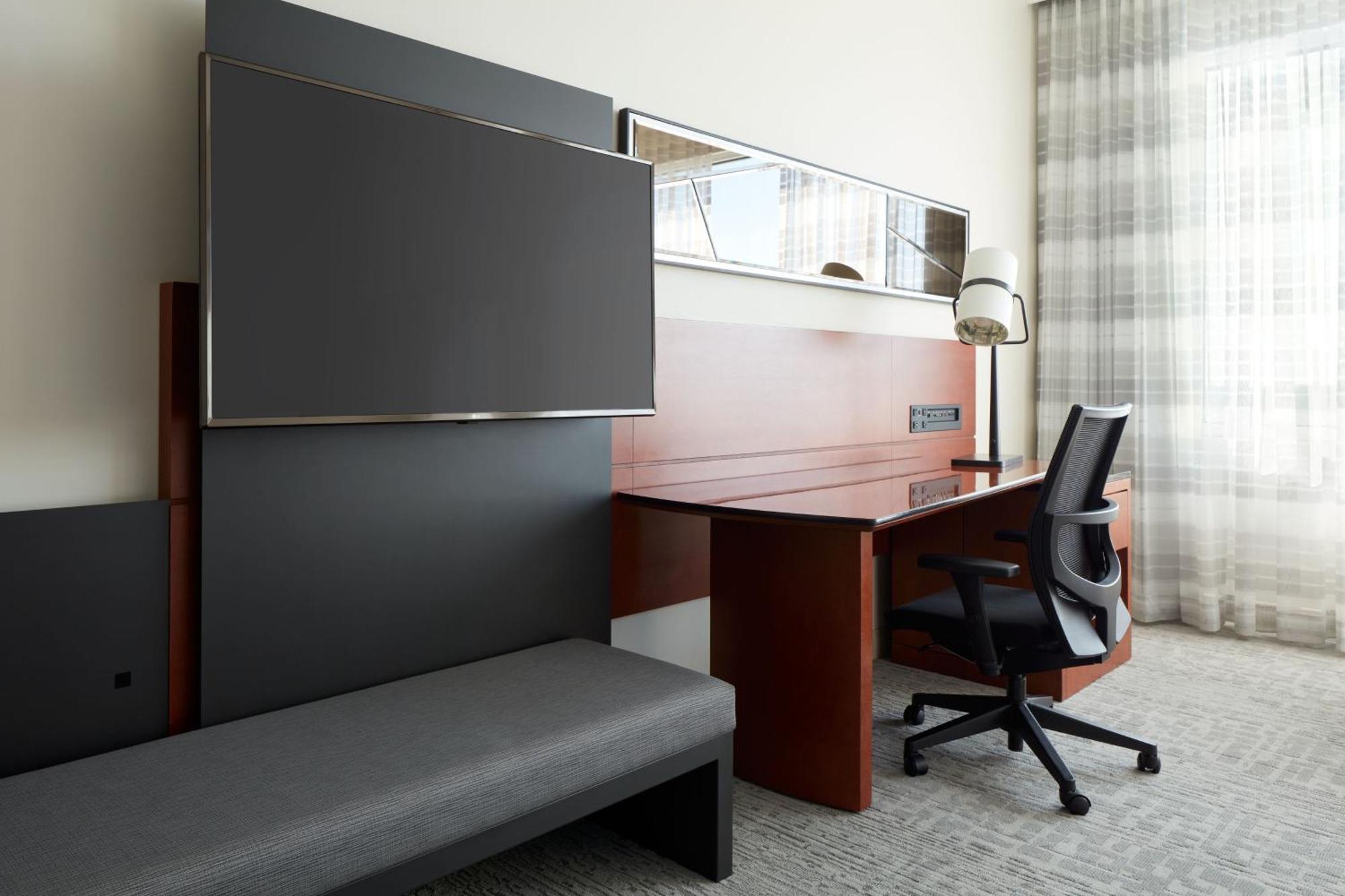 Marriott Montreal Airport In-Terminal Hotel Dorval Kültér fotó