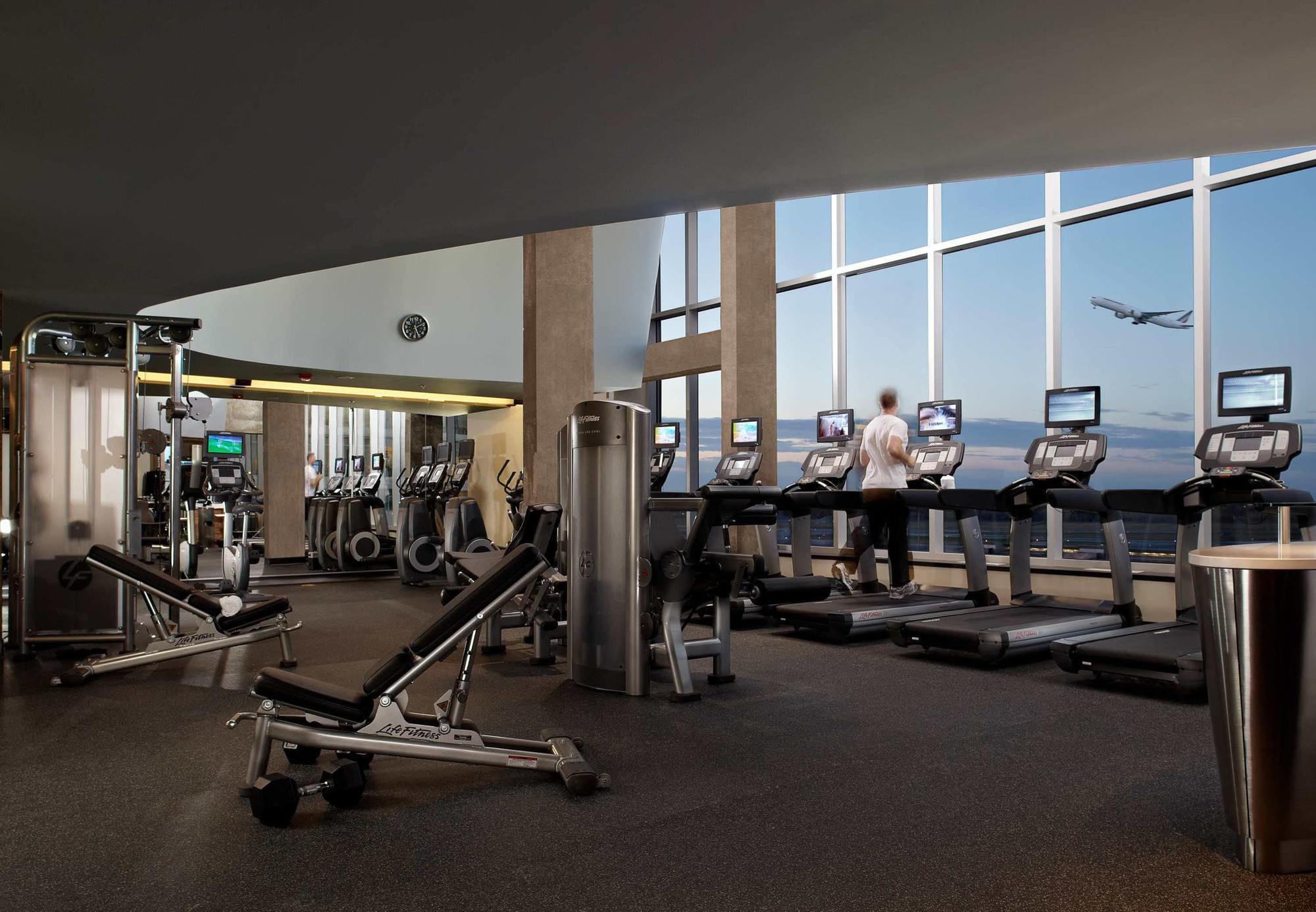Marriott Montreal Airport In-Terminal Hotel Dorval Kültér fotó