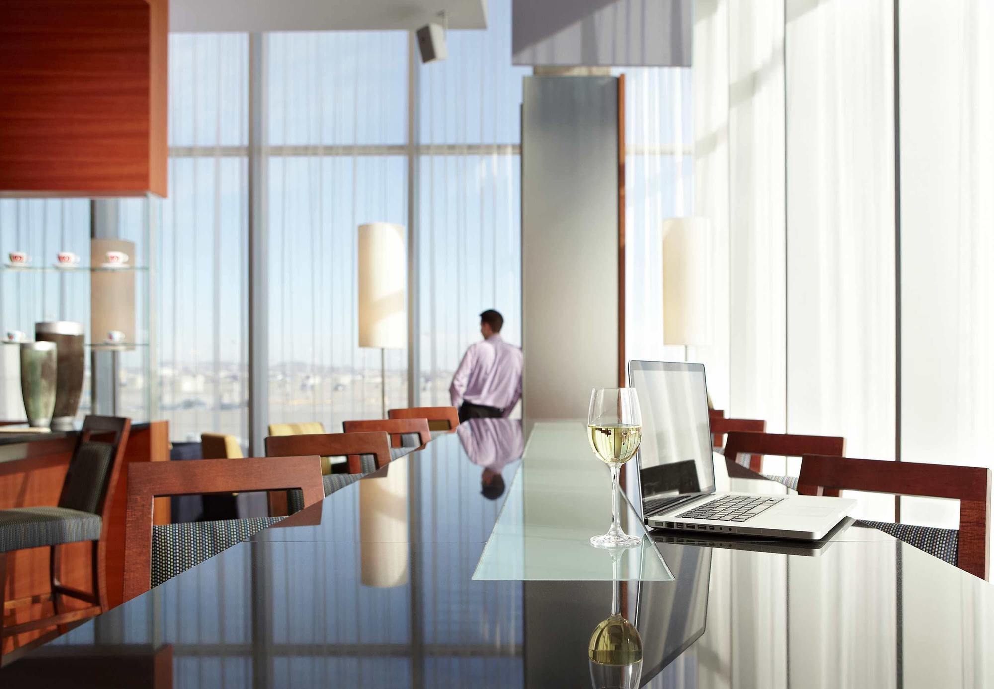 Marriott Montreal Airport In-Terminal Hotel Dorval Kültér fotó